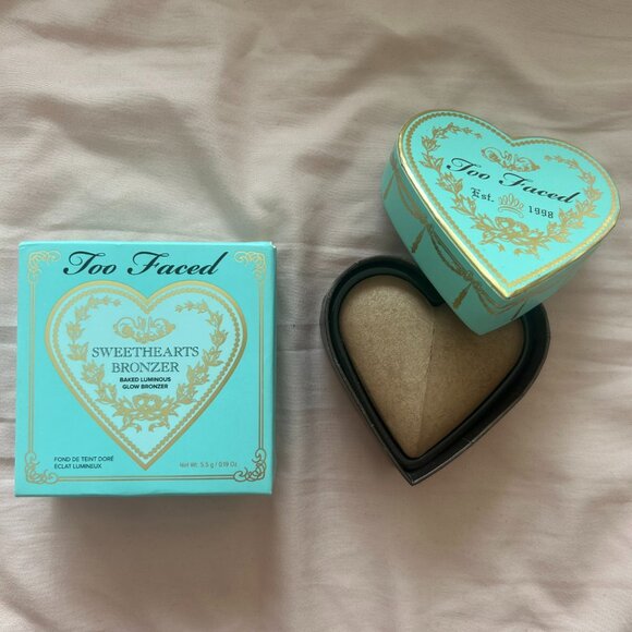 New! Toofaced Sweethearts Baked Luminous Glow Bronzer - Picture 3 of 5